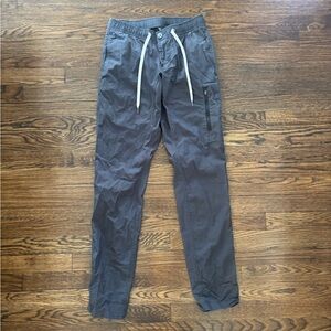 Vuori Ripstop pants Men’s XS dark gray